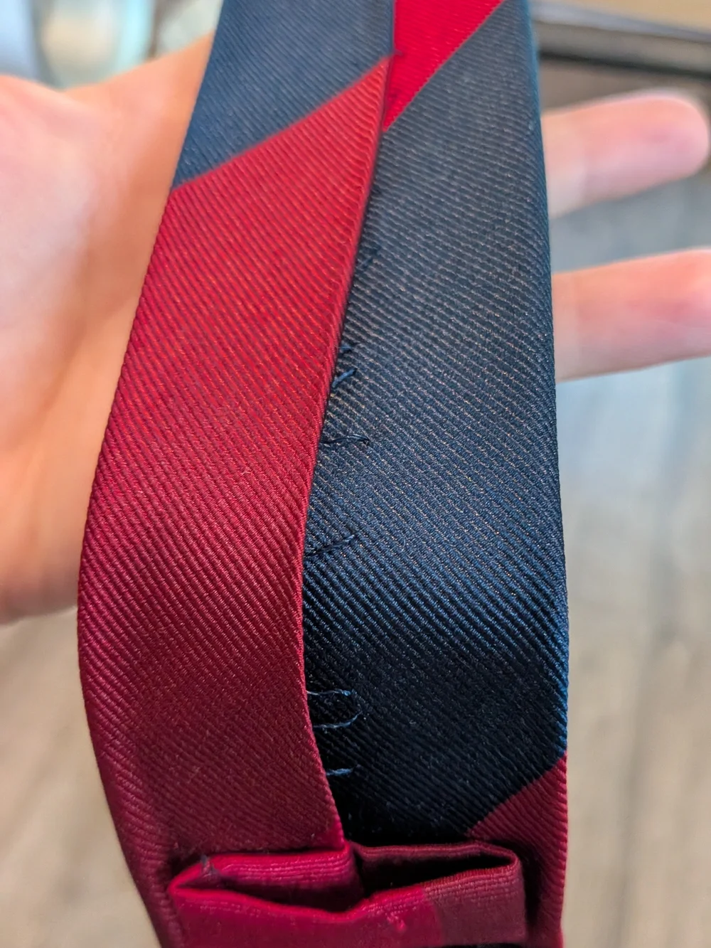 Banana Republic Men’s Necktie – 100% Silk – Business/Formal Red and Navy